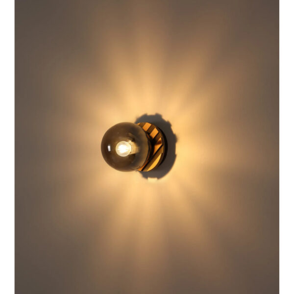 Plafonska lampa sa drvenim letvicama parsons 54343 1 globo lighting prostor 1